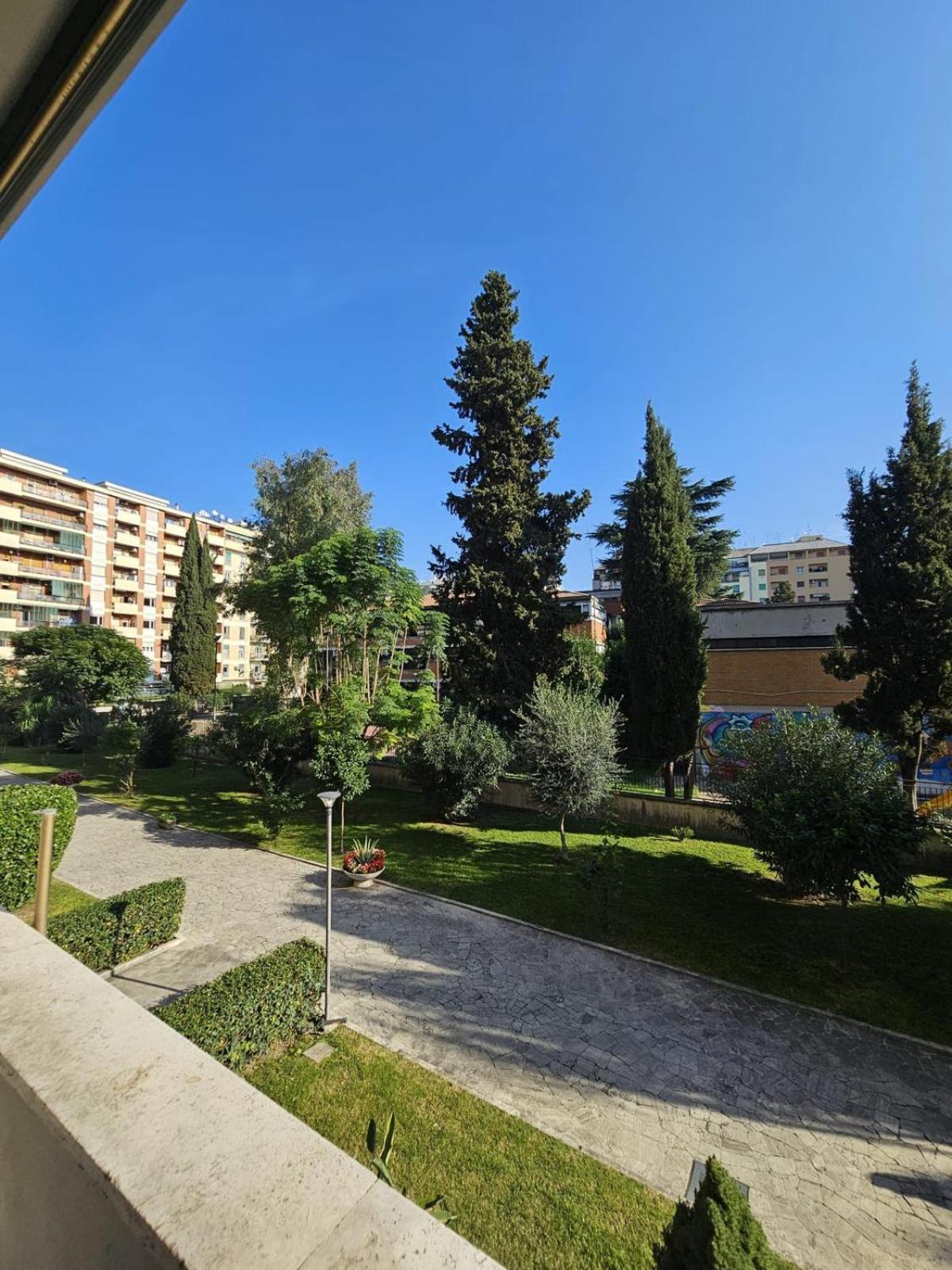 Appartamento A Casa Di Luca Roma Esterno foto