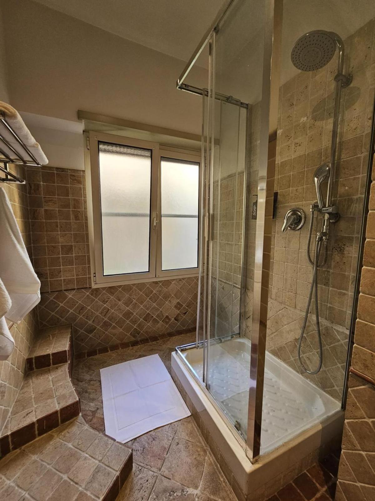Appartamento A Casa Di Luca Roma Esterno foto