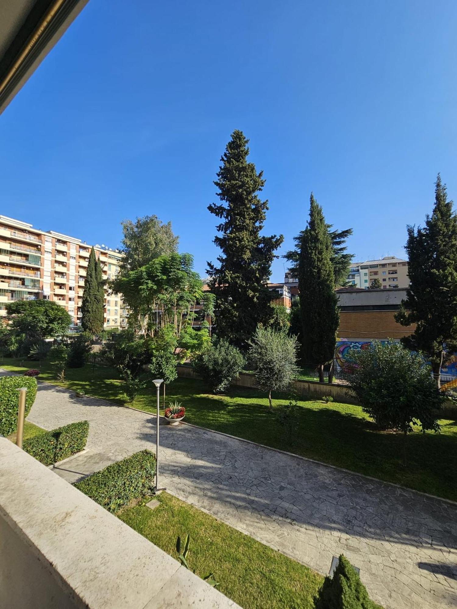 Appartamento A Casa Di Luca Roma Esterno foto